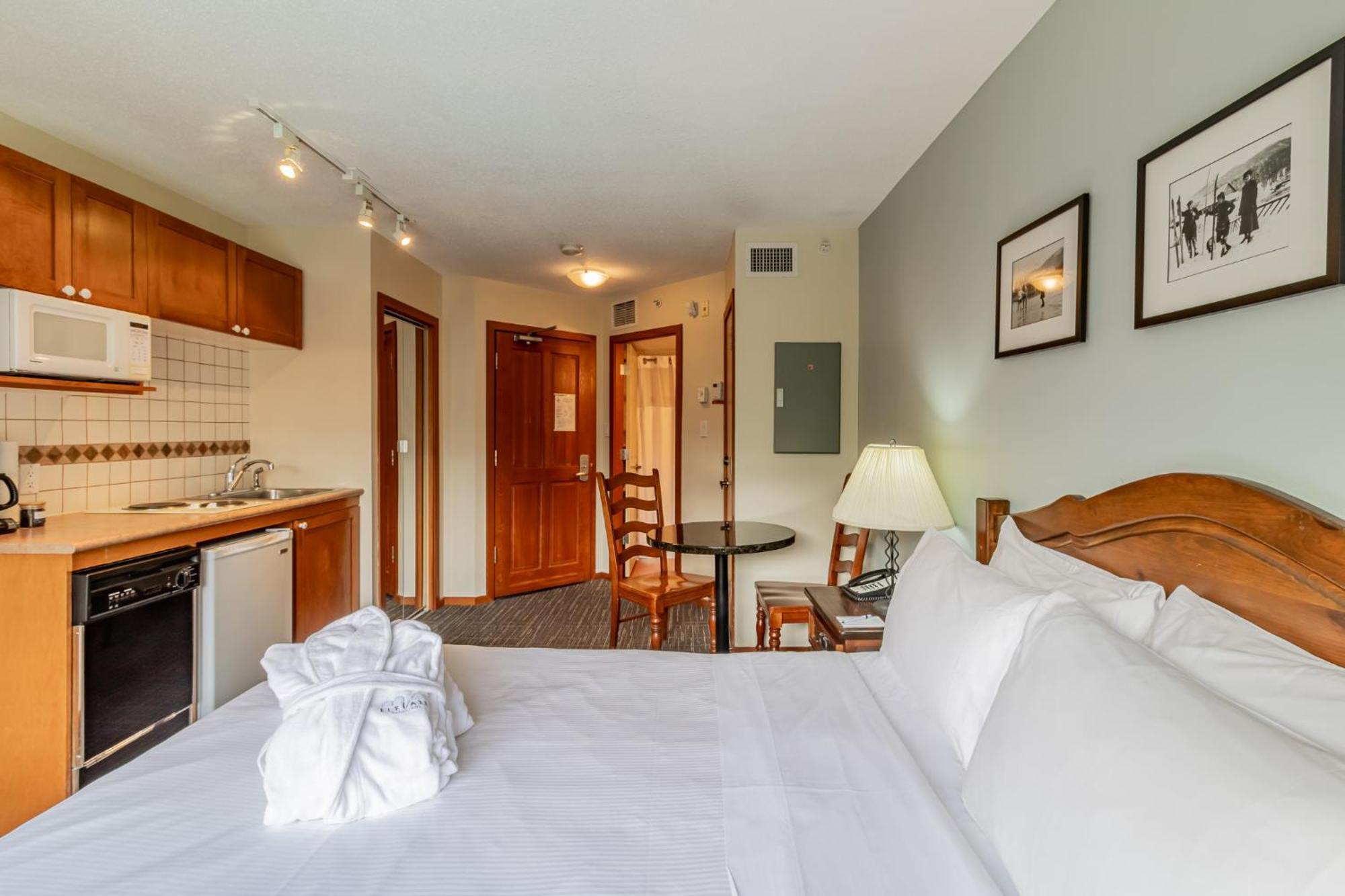 Cascade By Elevate Vacations Apartman Whistler Kültér fotó